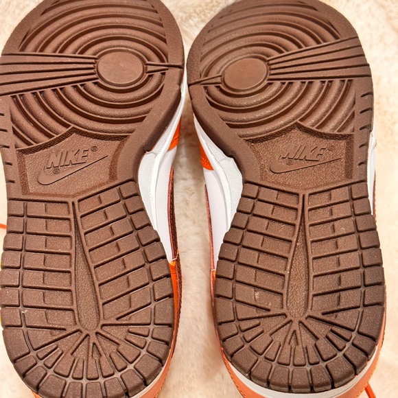 Nike low dunk bronze Eclipse size 6 women’s - Picture 4 of 6